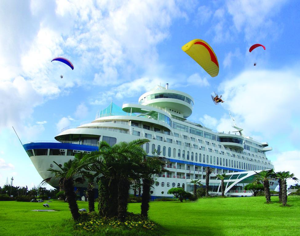 Sun Cruise Resort And Yacht Gangneung Exterior photo