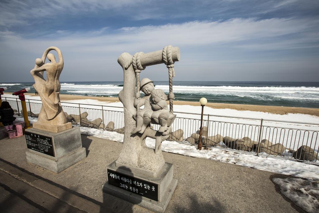 Sun Cruise Resort And Yacht Gangneung Exterior photo