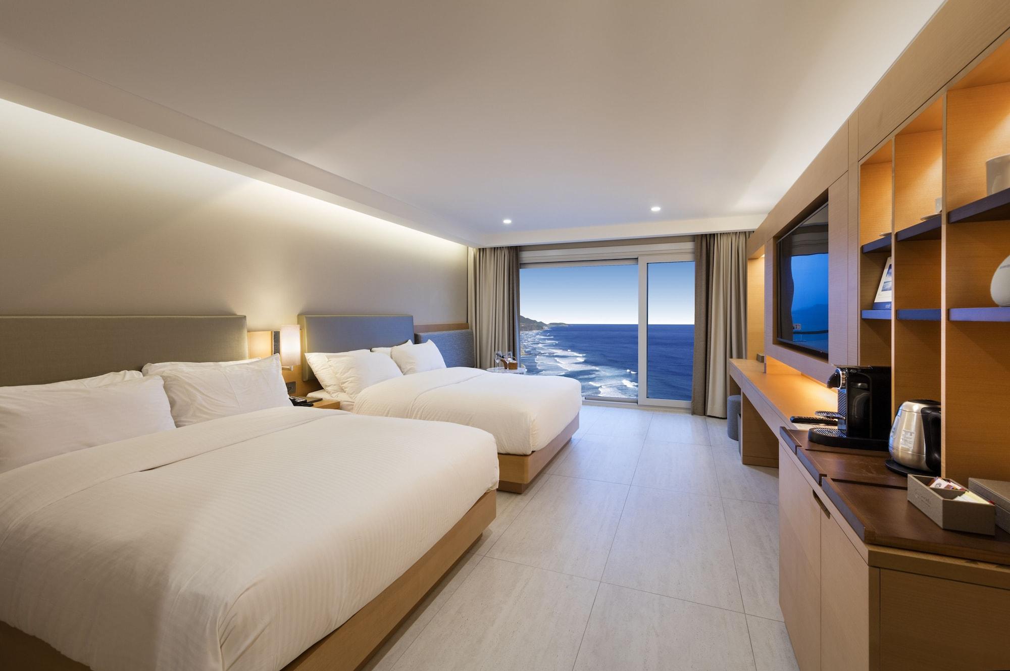 Sun Cruise Resort And Yacht Gangneung Exterior photo