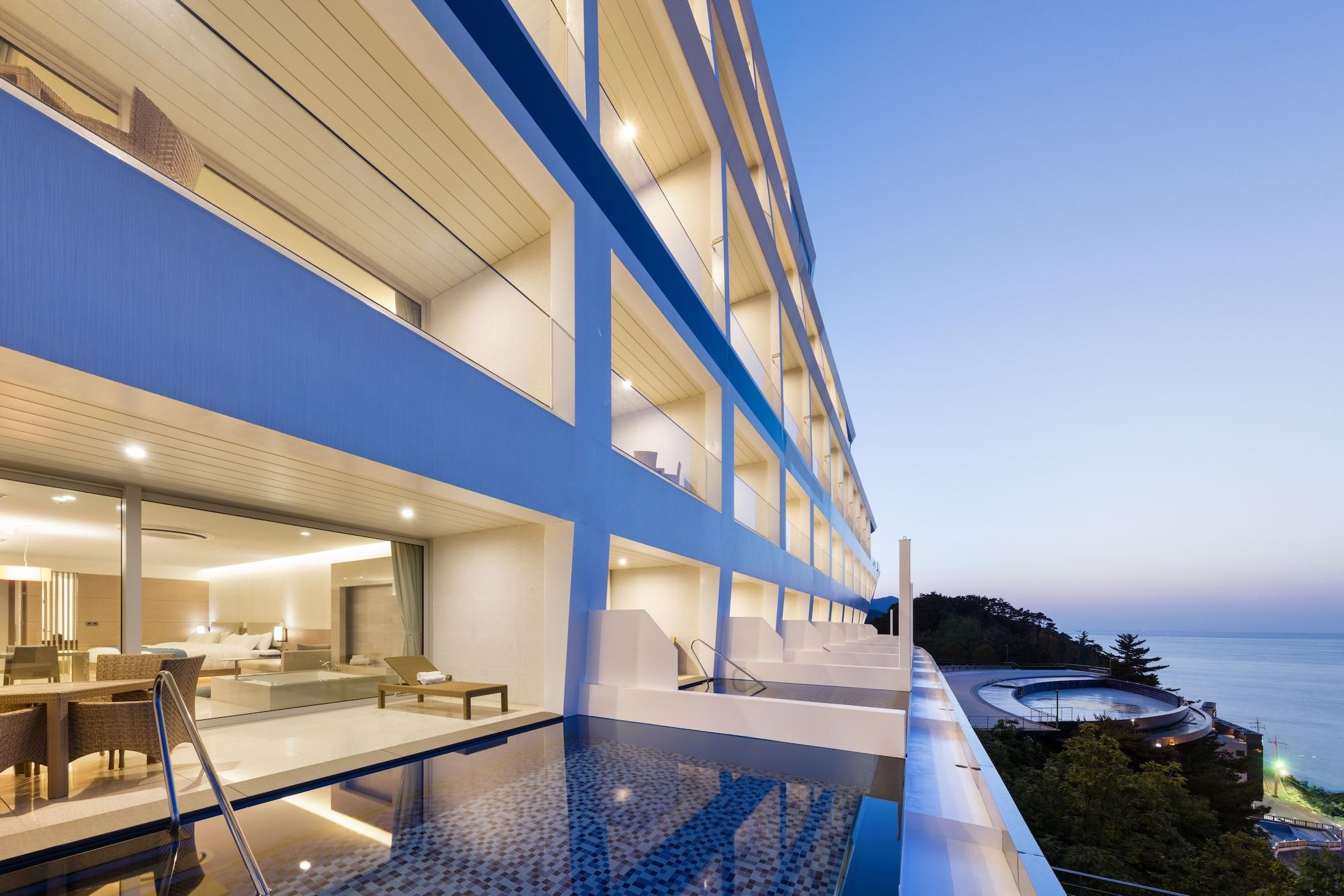 Sun Cruise Resort And Yacht Gangneung Exterior photo
