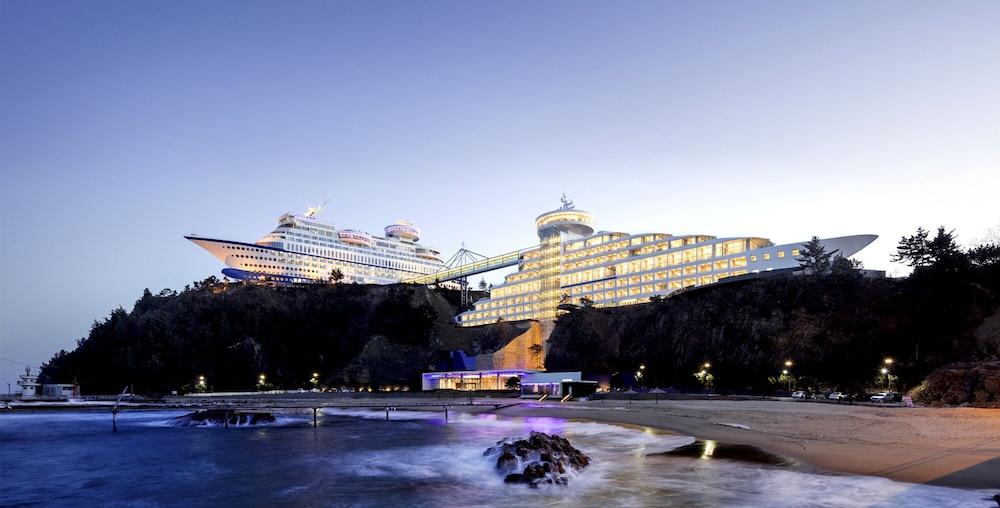 Sun Cruise Resort And Yacht Gangneung Exterior photo