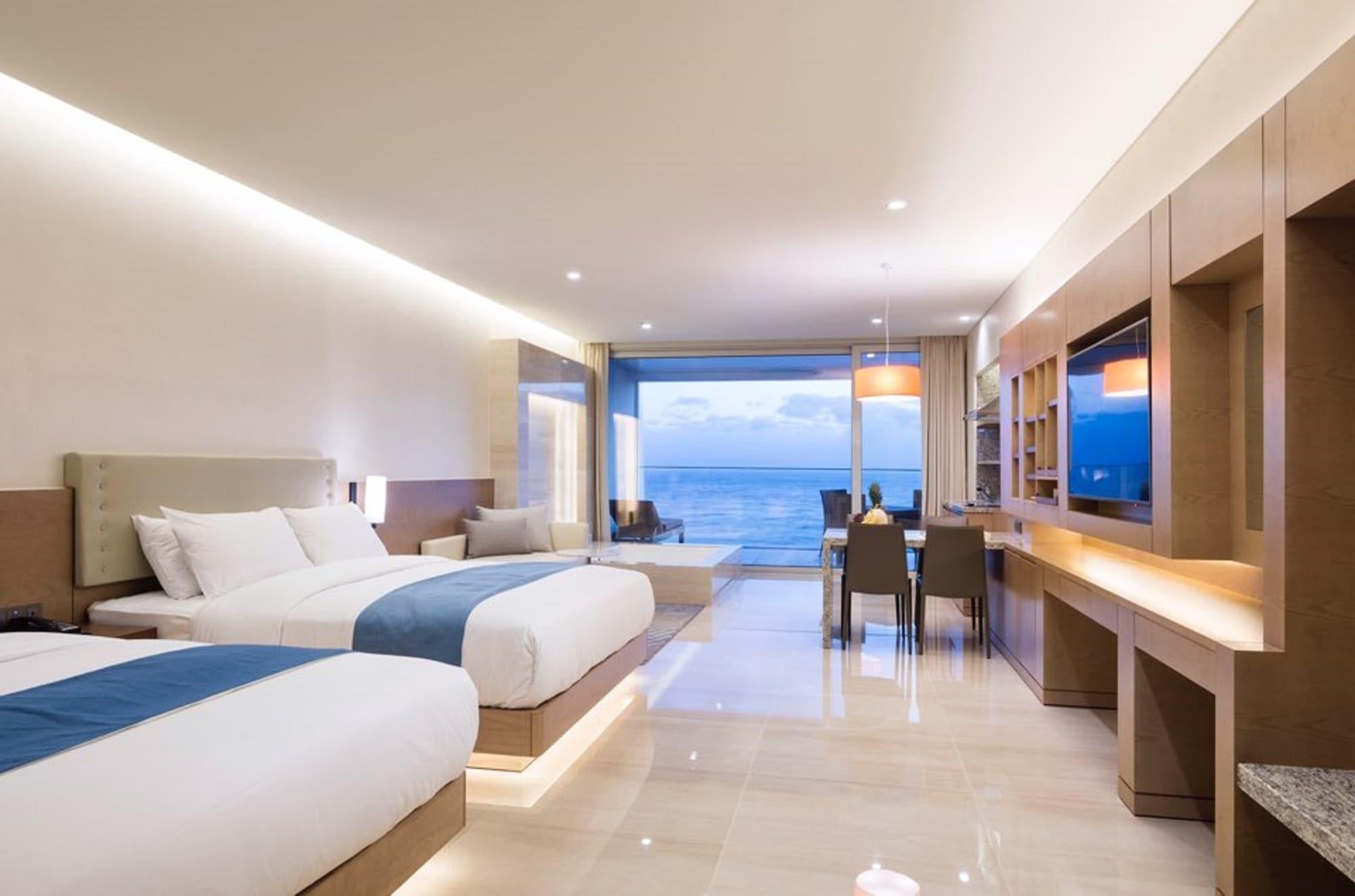 Sun Cruise Resort And Yacht Gangneung Exterior photo
