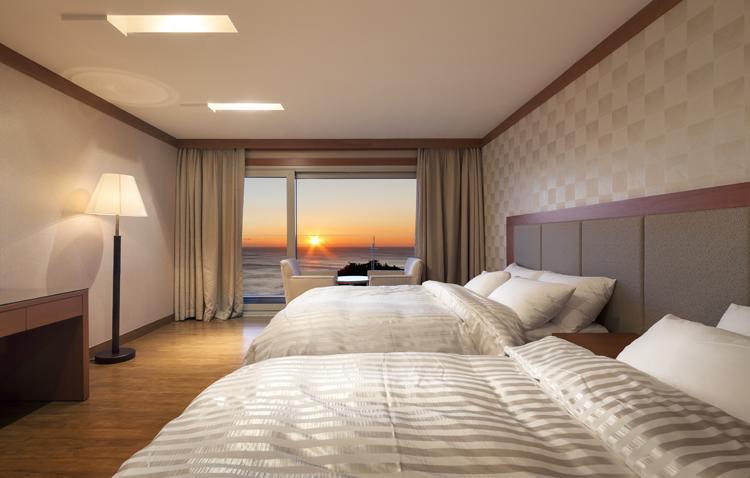 Sun Cruise Resort And Yacht Gangneung Exterior photo